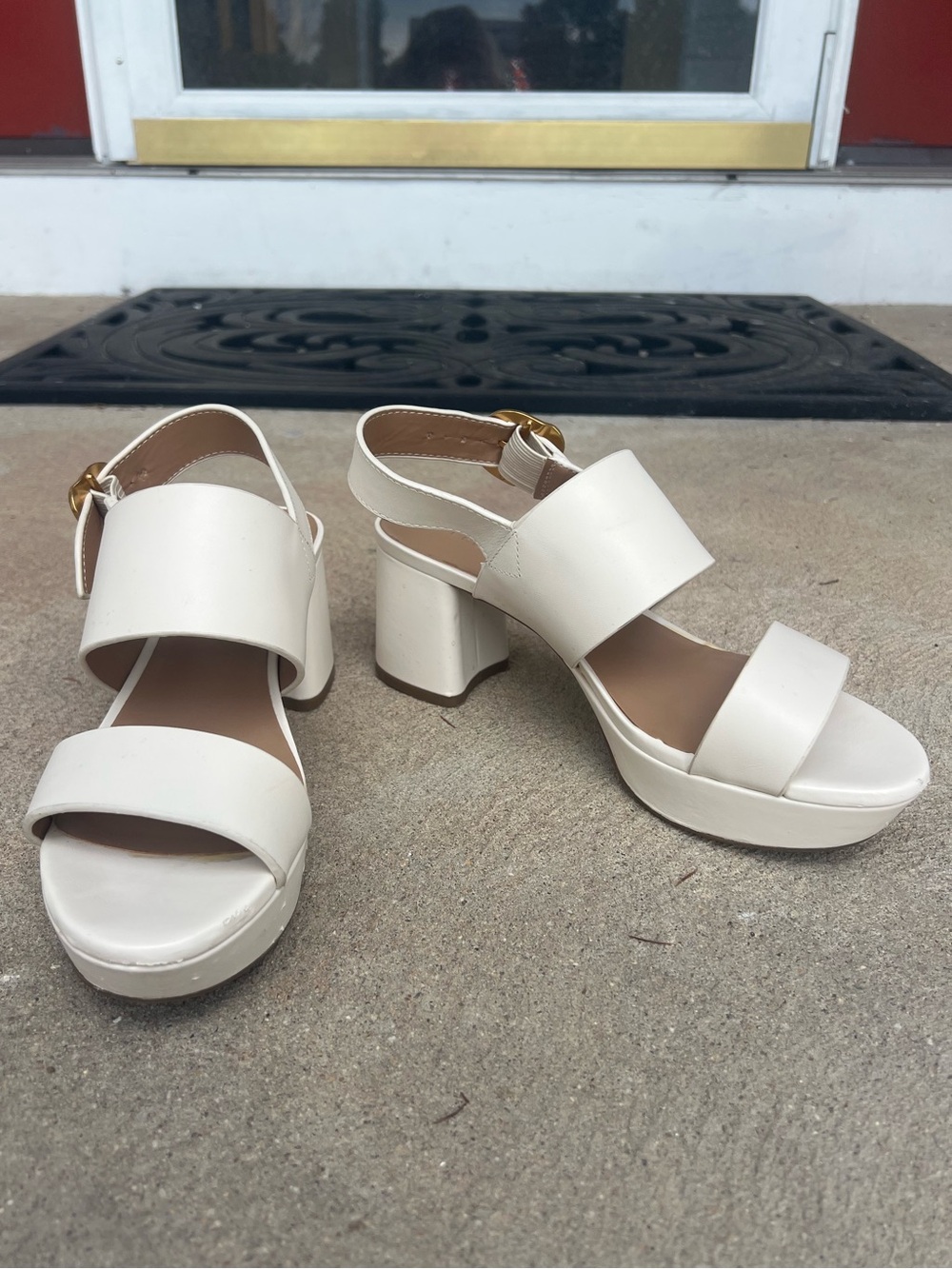 AEROSOLES Cream Platform Block Heel Sandals
